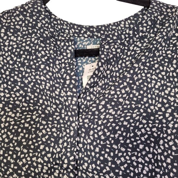 Jachs Girlfriend Women's Black & White Printed 3/4 Sleeve Hidden Button Blouse S - Picture 13 of 15